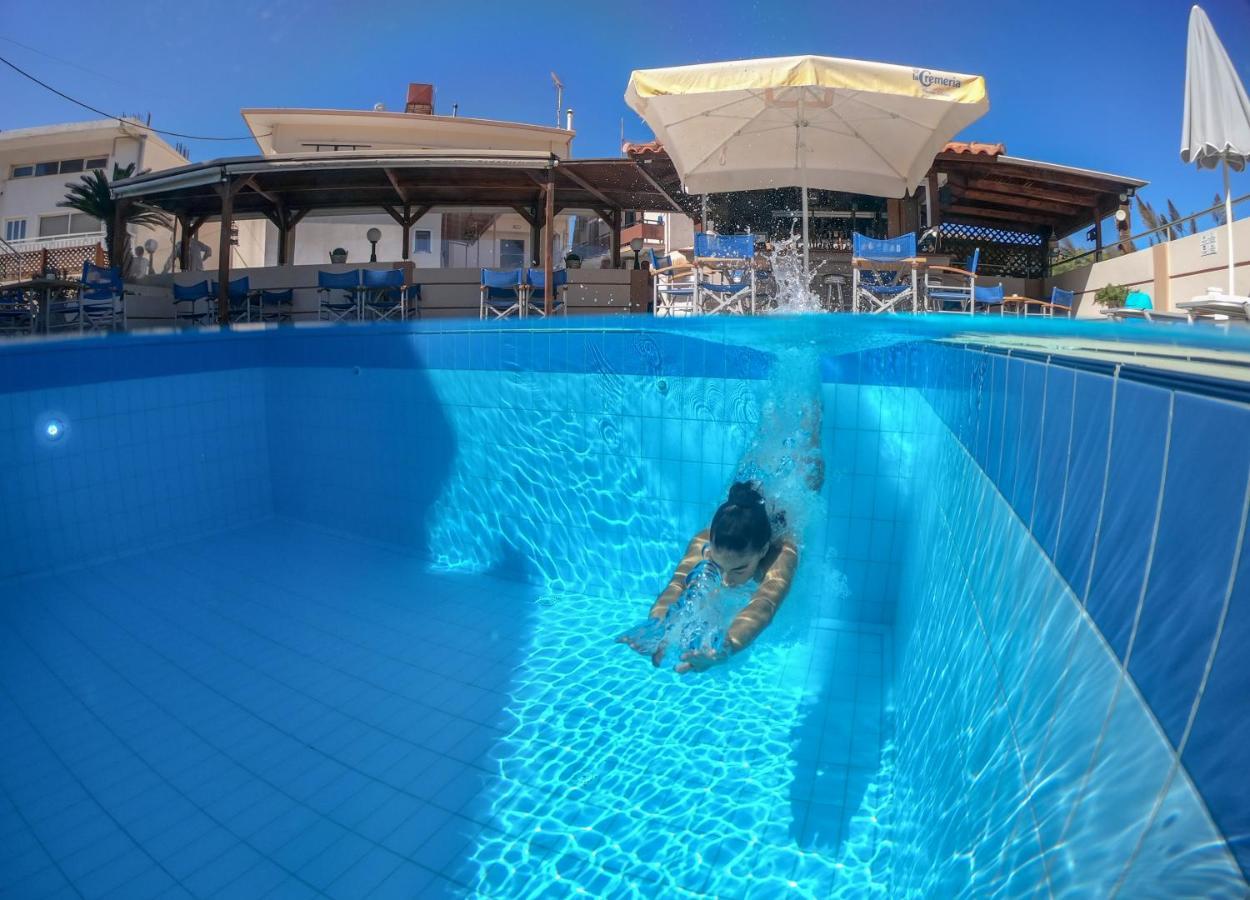 Dias Hotel Apartments Agia Marina Екстериор снимка